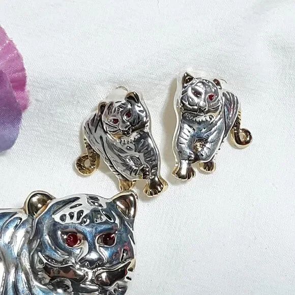 Silver Tone Tiger Earrings & Pendant/Pin Set Statement Best Brand Wild Animal - Picture 3 of 11